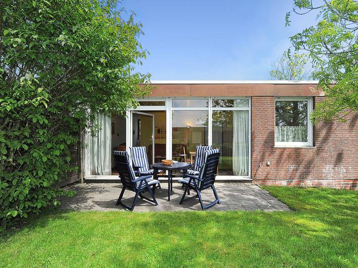 Bungalow für 5 Personen, mit Terrasse und Garten, kinderfreundlich in Bensersiel - 2