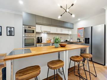 Holiday Apartment for 5 People in Canberra, New South Wales, Photo 2