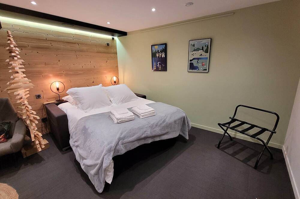 Entire apartment, Gîte Le Mont Rexd'Or, 2 steps from Switzerland, fully equipped with home cinema! in Mouthe-Lac et Mont d’Or, Parc naturel régional du Haut-Jura