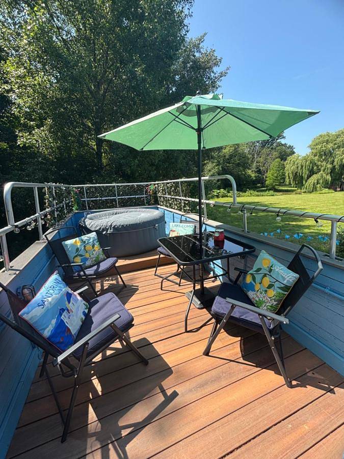 Mobile Home in Danehill, East Sussex