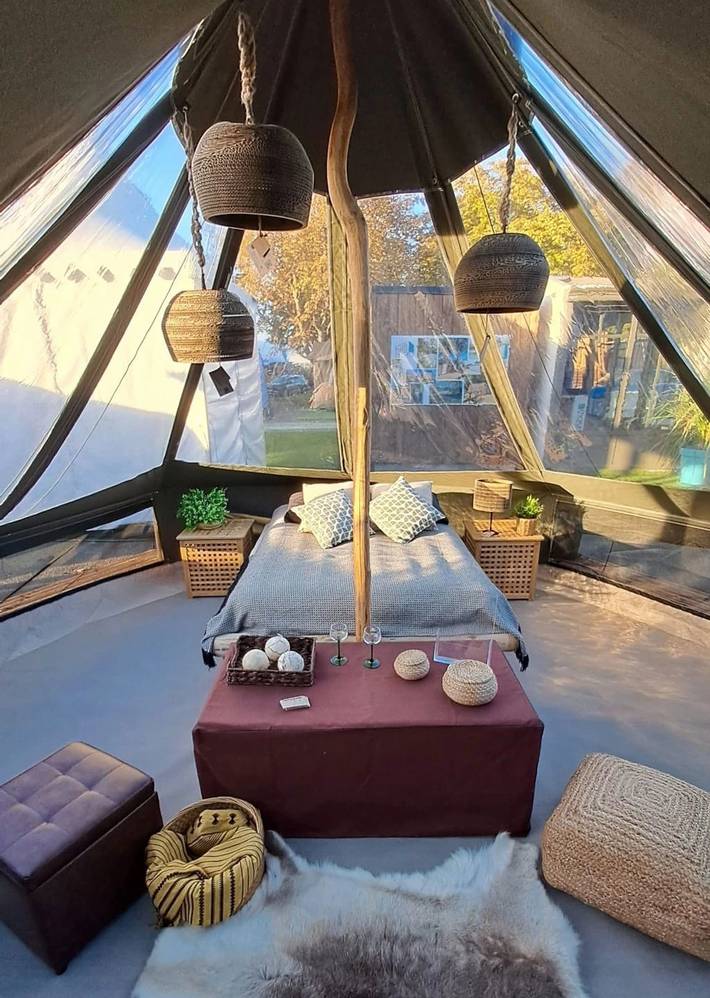 Tente pour 4 personnes, avec bassin pour enfant dans les Pyrénées-Orientales - 3