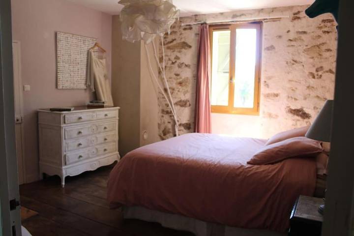 Location de vacances pour 8 personnes, avec terrasse et vue à Ganac - 3