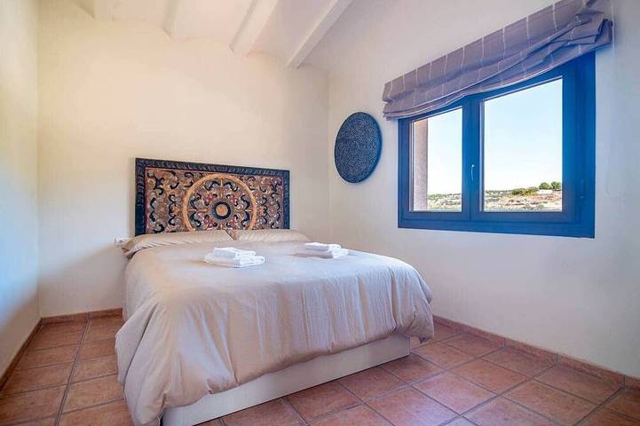 Rural house on the edge of the Verde river in Tibi, Alicante Provinz