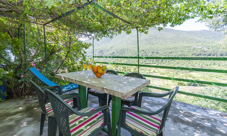 Ferienwohnung für 6 Personen, mit Terrasse