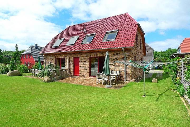 Ferienhaus für 4 Personen, mit Garten in Wustrow - 3