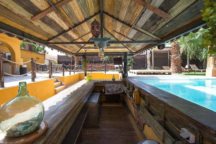 Chalet para 16 personas, con jardín y jacuzzi en Cataluña - 4