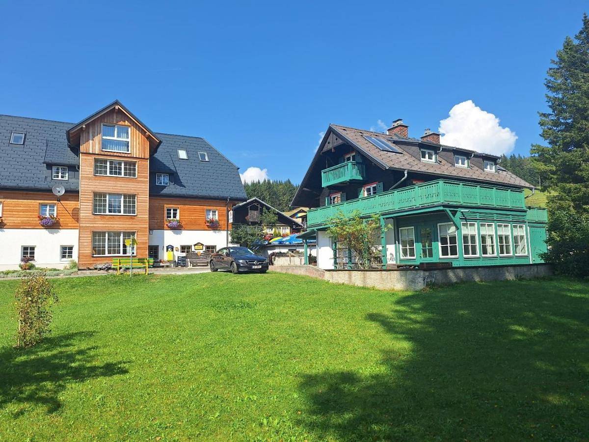 Ganze Wohnung, Three-Bedroom Apartment in Fischbach, Bezirk Weiz