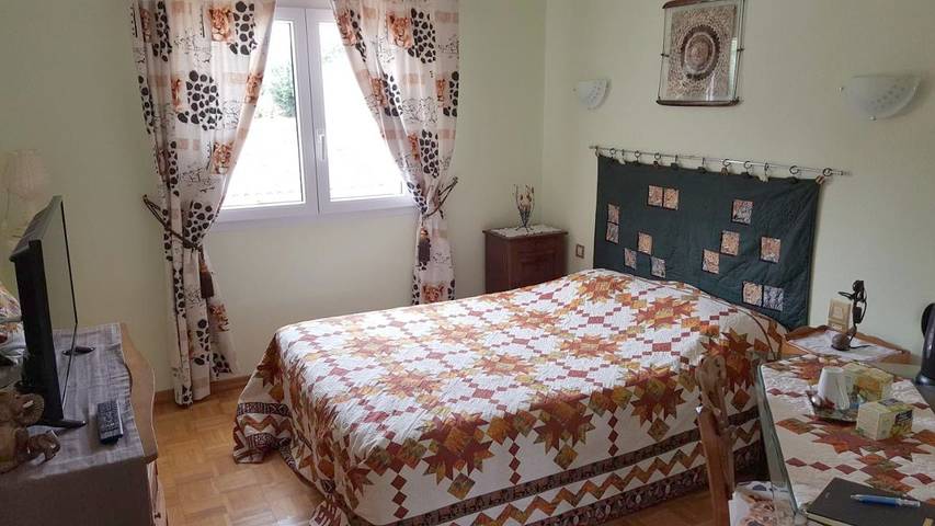 Location de vacances pour 2 personnes, avec jardin et terrasse à Périgny - 3