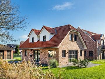 Ferienhaus für 6 Personen, mit Sauna und Terrasse in Greetsiel