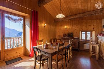 Gîte pour 6 personnes, avec sauna et balcon à Saint-Michel-de-Maurienne