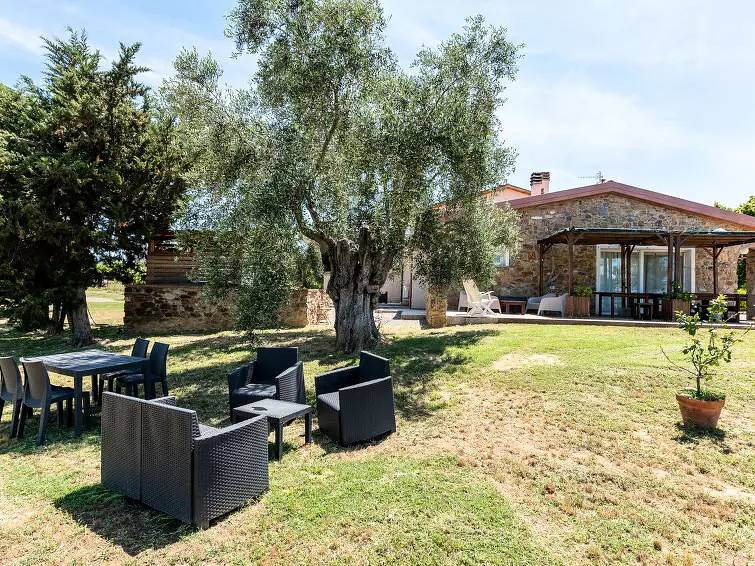 Maison 14 Personnes in Scarlino, Province de Grosseto