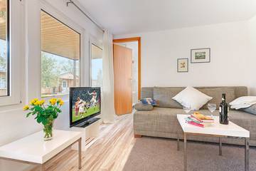 Bungalow für 3 Personen, mit Terrasse in Lütow