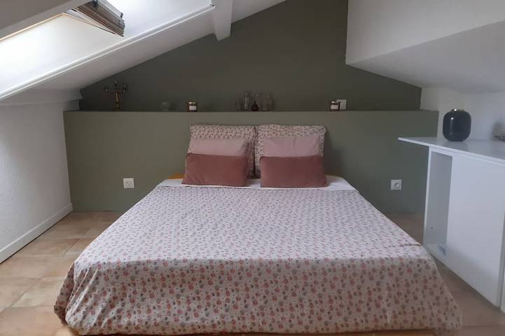 Location de vacances pour 6 personnes, avec terrasse à Espeluche - 3