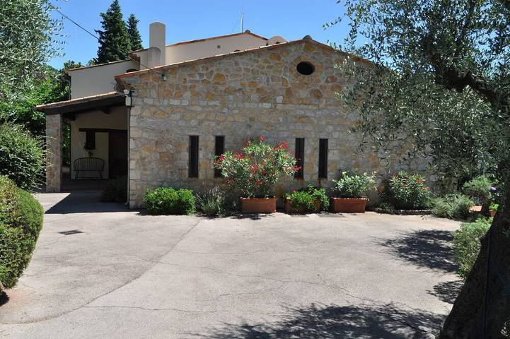 Villa pour 13 personnes, avec jardin à Grasse