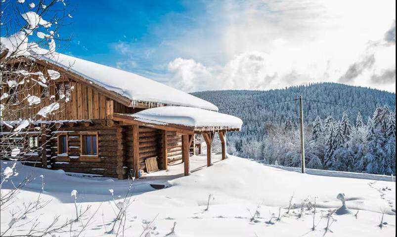 Gîte pour 9 personnes, avec vue et jardin, animaux acceptés à Liézey