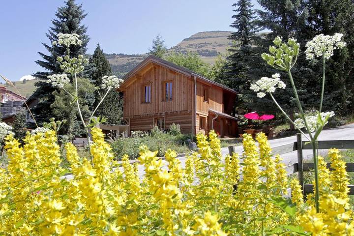 Gîte pour 6 personnes, avec Terrasse et Jardin