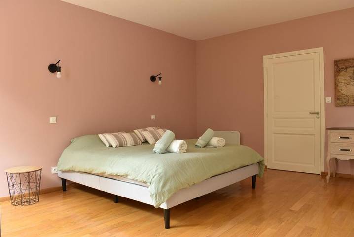 Location de vacances pour 8 personnes, avec terrasse dans Château-Gontier-sur-Mayenne - 3