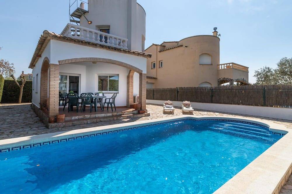 Casa vacanza a Costa Brava a partire da 244€ a notte
