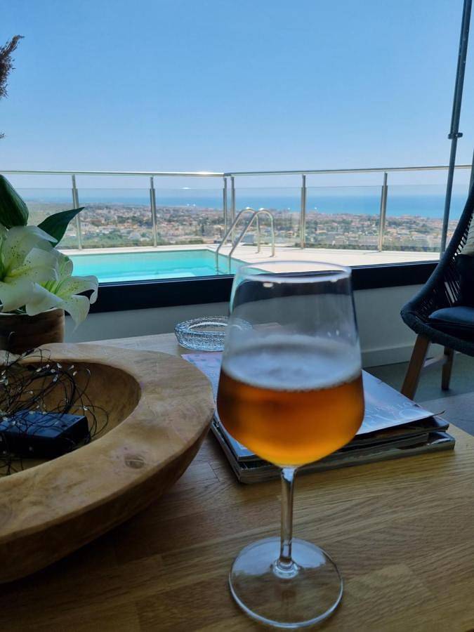 Villa pour 8 personnes, avec piscine ainsi que vue et balcon à Calafell - 3