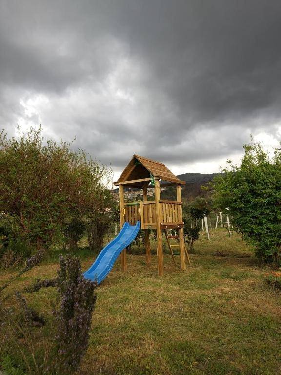 Location de vacances pour 12 personnes, avec jardin ainsi que piscine et vue à Seia - 2