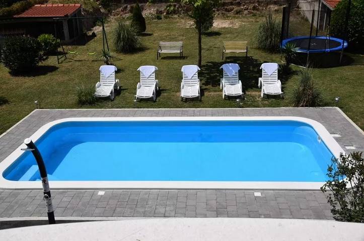 Komfortables Haus mit Terrasse Sinj, Zagora K-24347 in Dalmatinisches Zagora