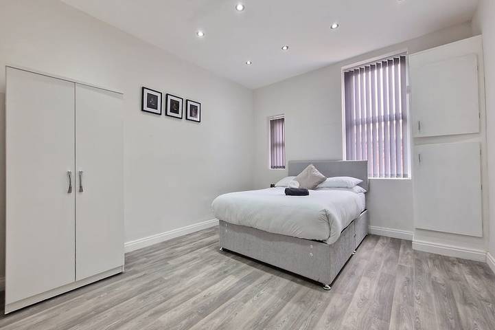 Apartment for 11 people in Blackpool