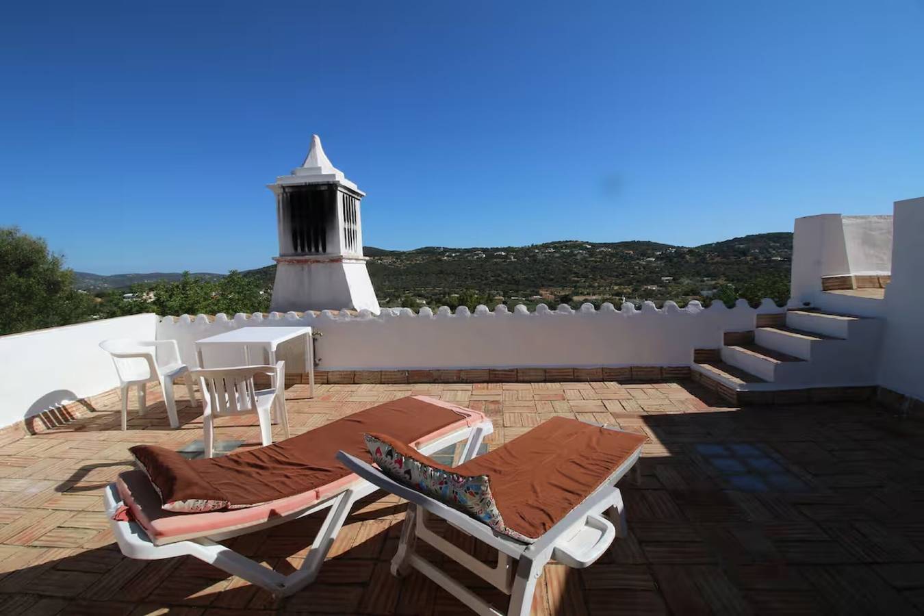 Appartement entier, Appartement 'Paz E Natureza 2' avec vue sur la montagne, Wi-Fi et climatisation in São Brás de Alportel, District de Faro
