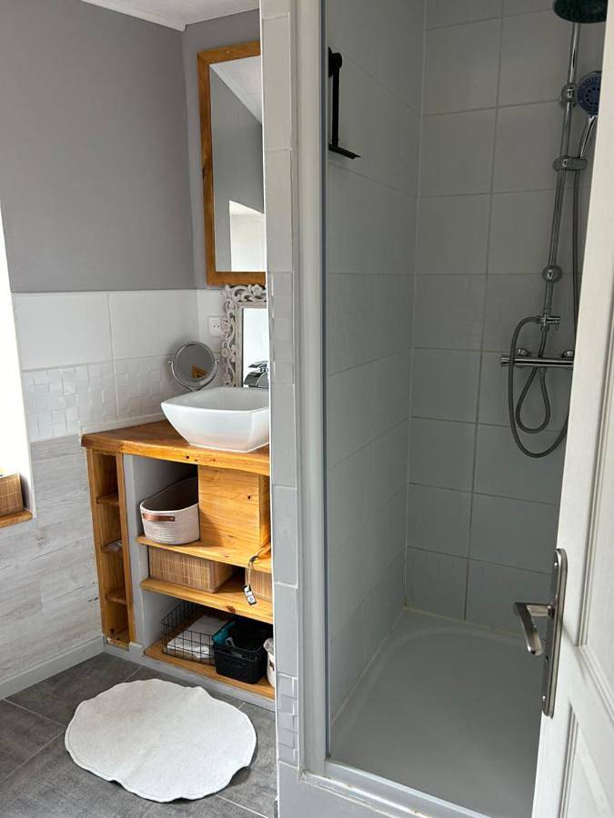 Appartement entier, Maison de village typique in Meysse, Privas (arrondissement)