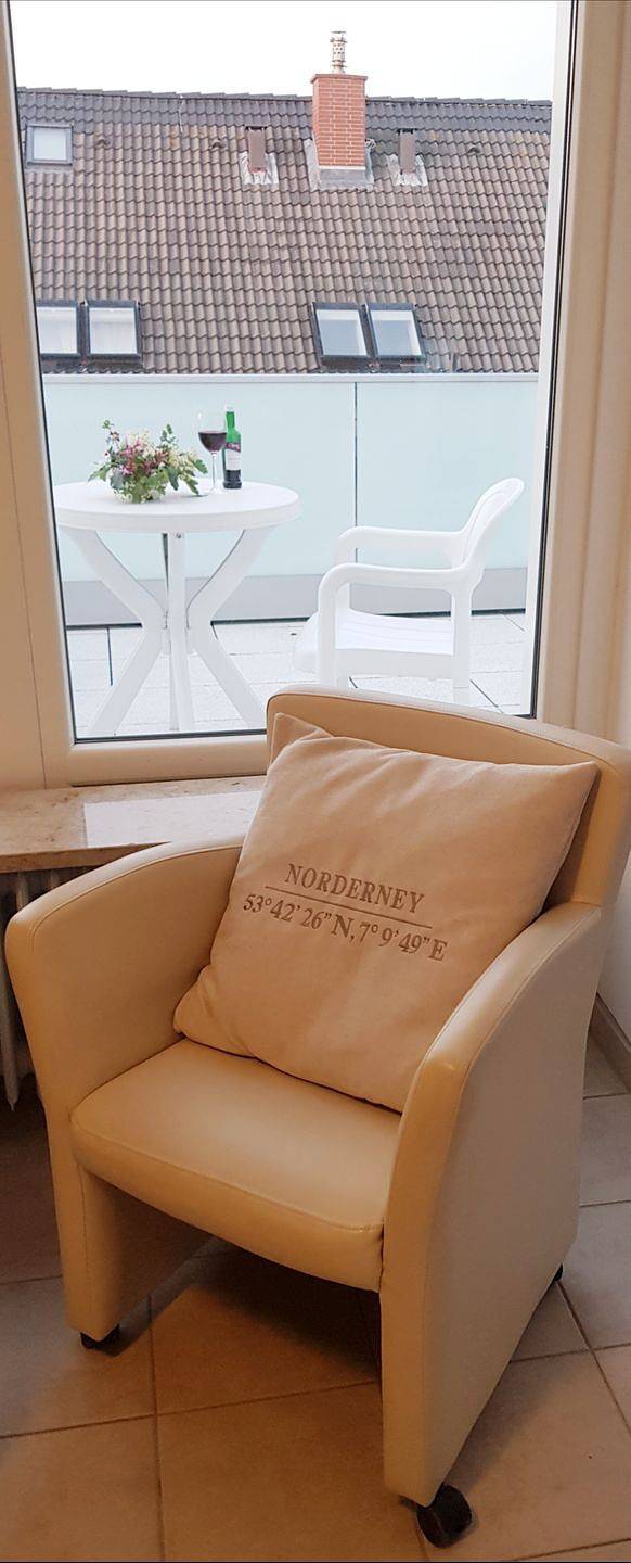 Geheel appartement, 1-Raum-Ferienwohnung in bester Lage mit Balkon in Norderney Weststrand, Norderney