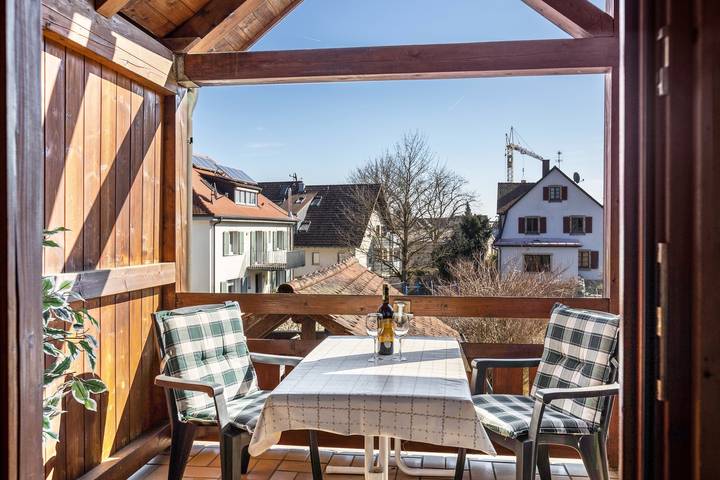 Ferienwohnung für 2 Personen, mit Balkon und Garten