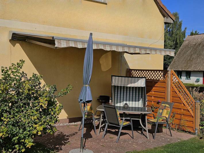 Ferienwohnung für 5 Personen, mit Garten und Seeblick sowie Terrasse, kinderfreundlich in Dargen - 4