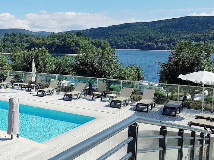 Gîte pour 4 personnes dans Lac de la Raviège
