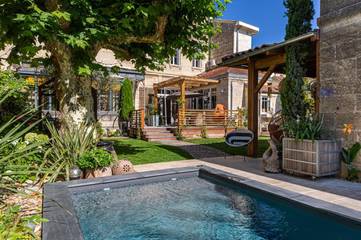 Maison d’hôte pour 4 personnes, avec sauna et piscine ainsi que jacuzzi et jardin à Libourne