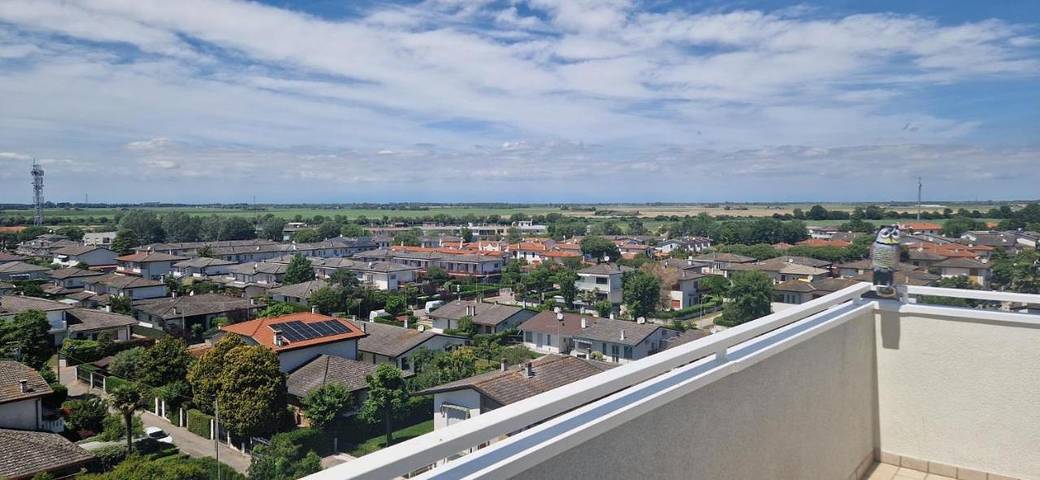 Ferienwohnung für 6 Personen, mit Terrasse und Kinderpool sowie Pool und Ausblick in Porto Santa Margherita - 3