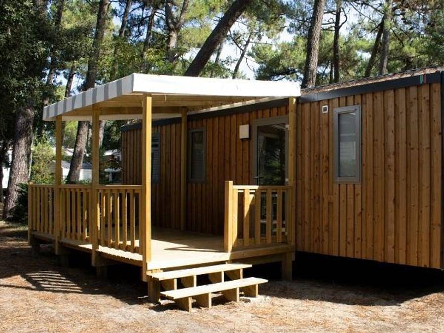 Camping Les Pins d'Oléron - Mobilhome 4 personnes - Mobile home Tortuga**** 4 personnes in Le Grand-Village-Plage, Côte de Beauté