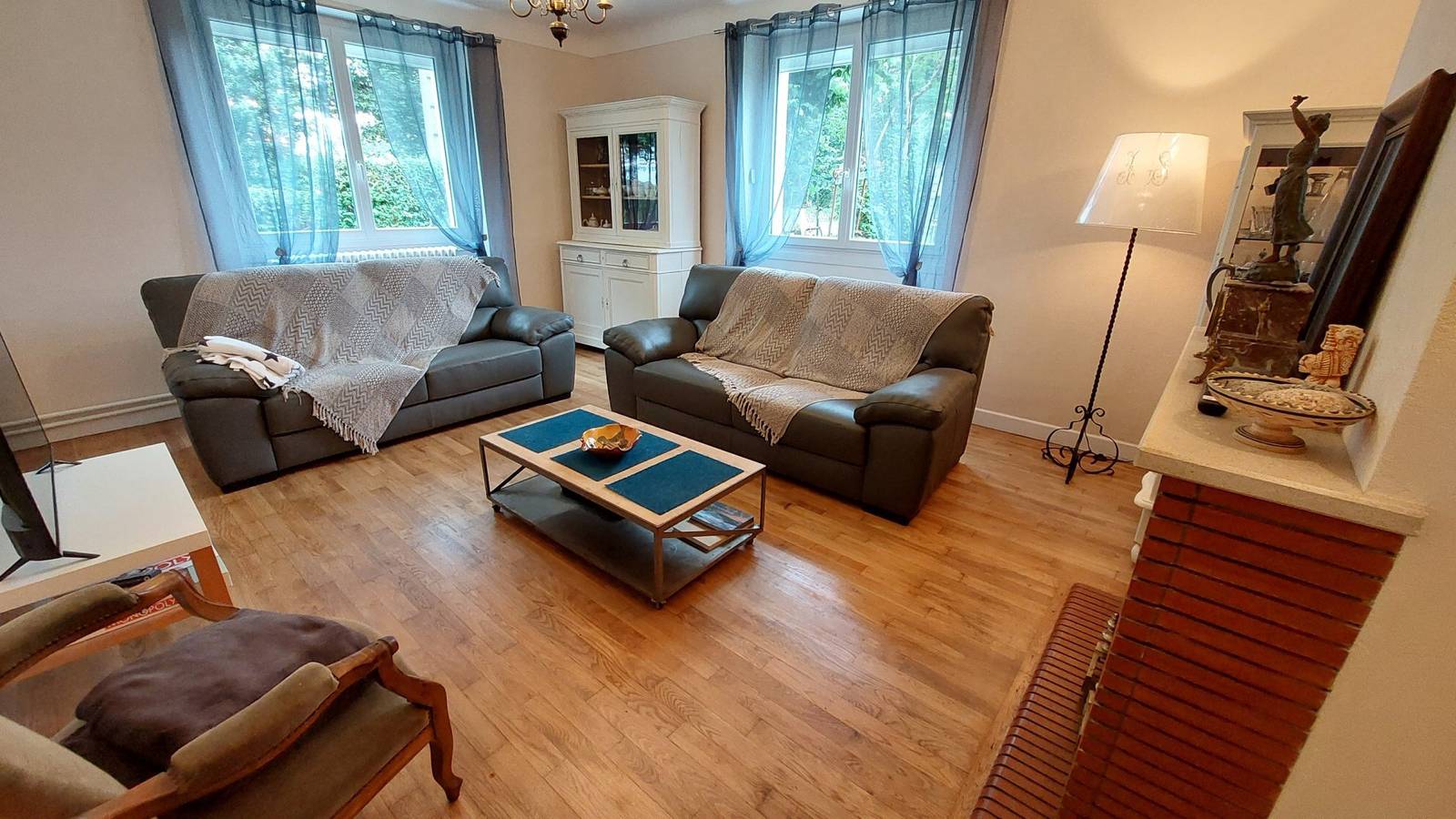 Grande maison 6/8 pers., proche du Golf de Vézac in Vézac (Cantal), Région d'Aurillac