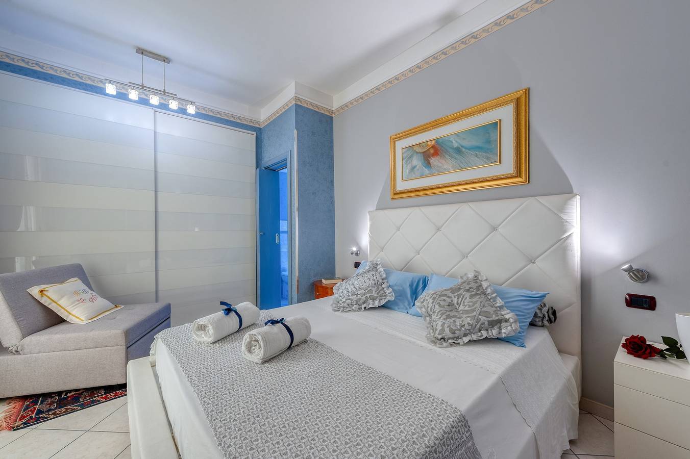 Camera 'Il Geco - Blu' con Terrazza condivisa, Wi-Fi e Aria condizionata in Salice Salentino, Provincia di Lecce
