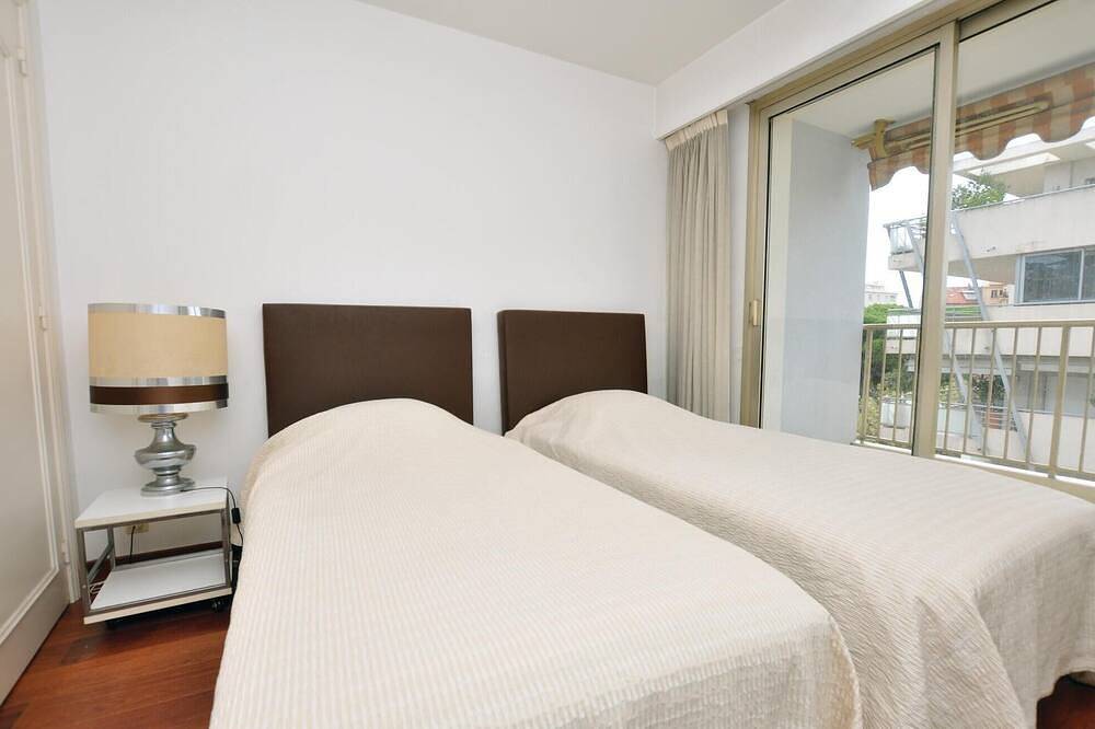 Entire apartment, 1 bedroom cozy apartment in Cannes in Cannes, Mediterranean Coast (France)