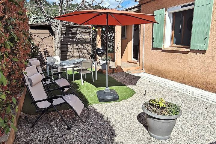 Maison de vacances pour 2 personnes, avec jardin, animaux acceptés