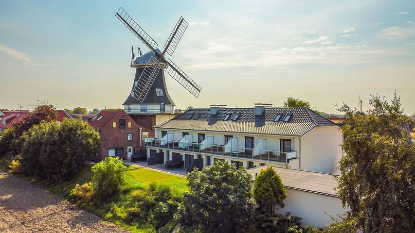 Ferienwohnung für 5 Personen, mit Balkon und Terrasse sowie Ausblick in Carolinensiel