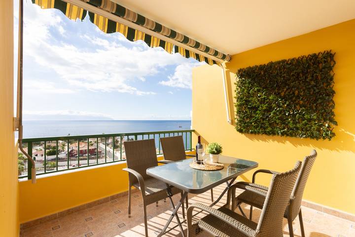 Gîte pour 4 personnes, avec terrasse et piscine à Santiago del Teide - 2