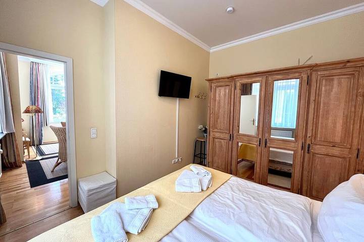 Villa für 4 Personen, mit Terrasse und Sauna in Binz - 3