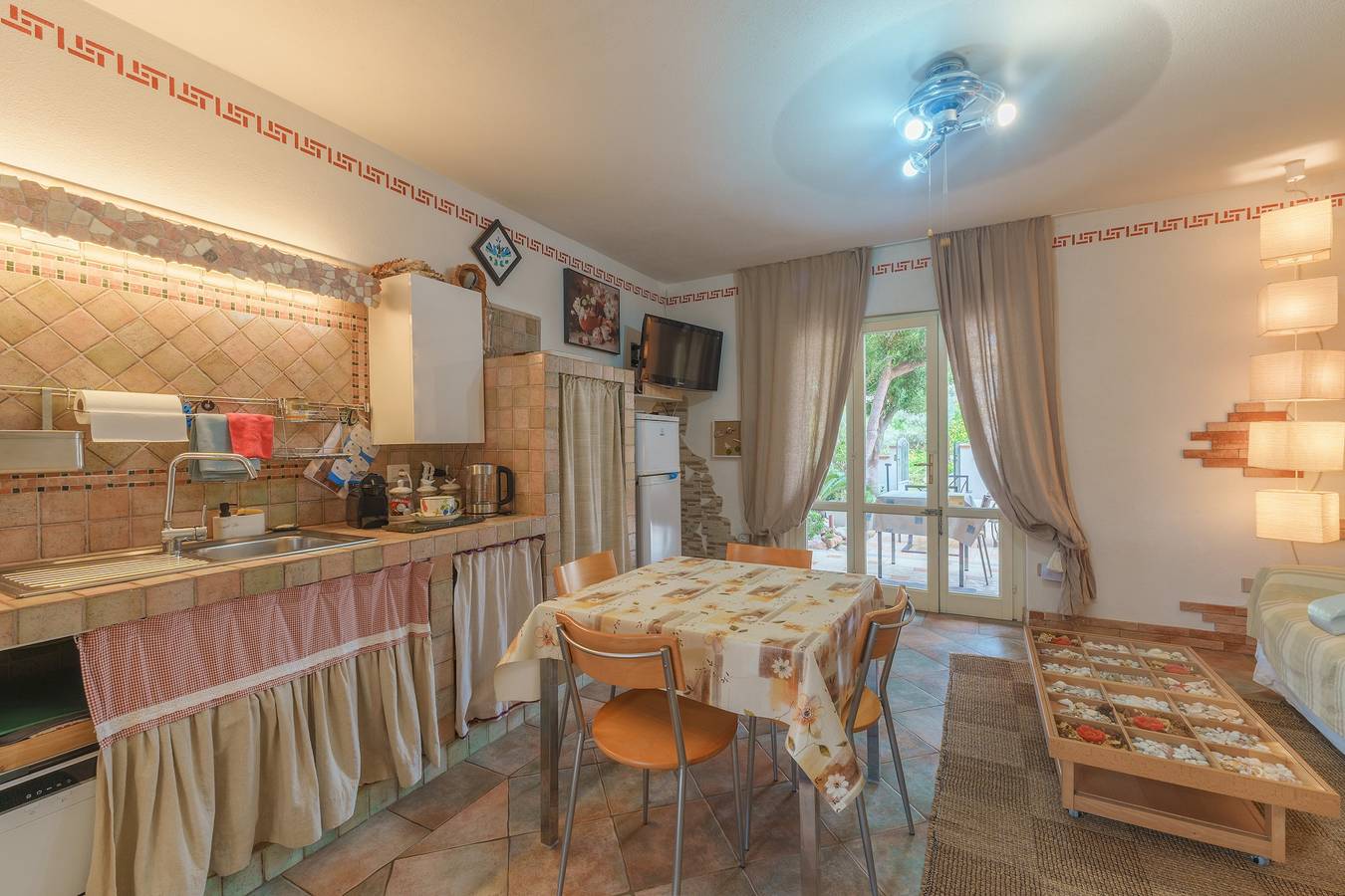 Vacation Home 'Villa Marisol Agrustos' with Private Terrace, Wi-Fi and Air Conditioning in Agrustos, Budoni