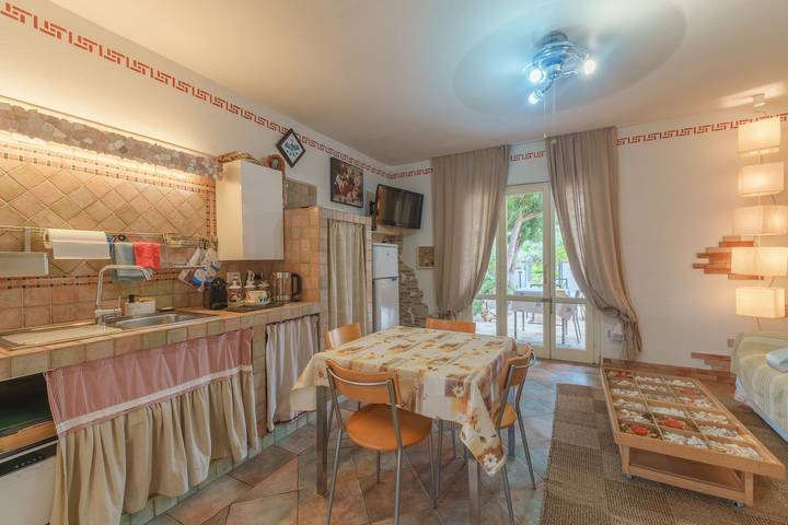 Holiday home for 4 people, with garden - 1
