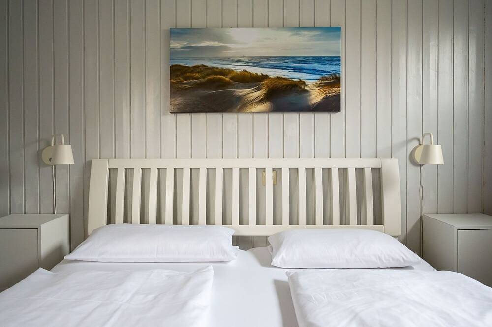 Ganze Wohnung, Ferienhaus Ocke mit Sonnenterrasse - Deichhelden Nordstrand in Nordstrand (Gemeinde), Nordstrand
