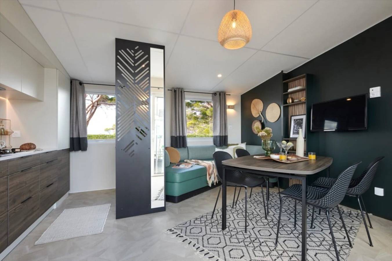 Zecamping 4* animé parc aquatique locatif Tv Lv Bbq 36m2 4 pers in Aubigny (Vendée), Loire-Tal