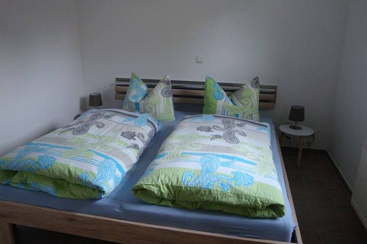 Bungalow für 4 Personen, mit Terrasse und Garten in Trassenheide - 3