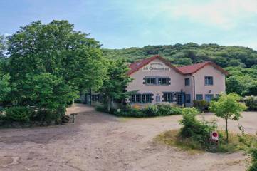 Gîte pour 6 personnes, avec jardin et vue à Volvic