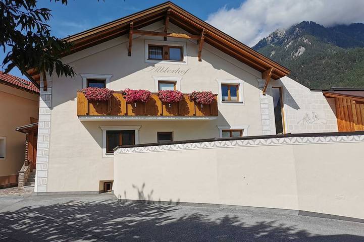 Ferienhaus für 4 Personen, mit Terrasse und Garten in Pfunds