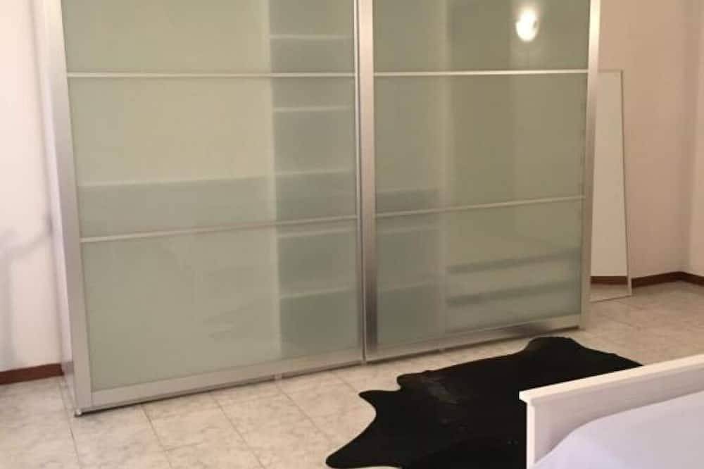 Entire apartment, Apartment A.D. - 1 Bedroom Apartment in Alessandria, Alessandria (Municipality)